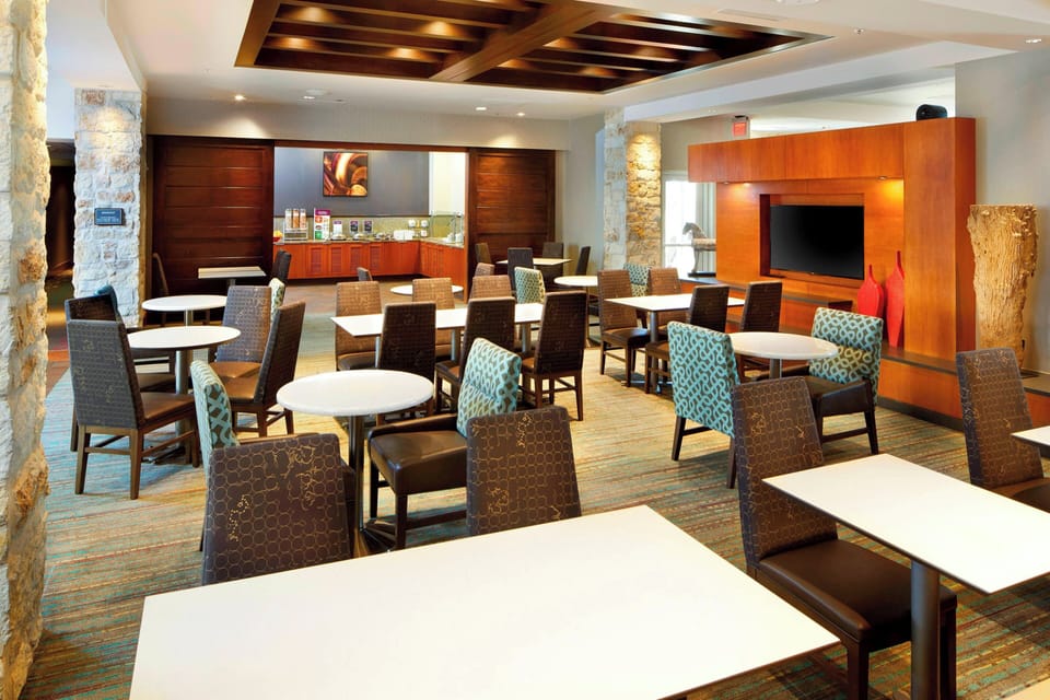 Free daily full breakfast