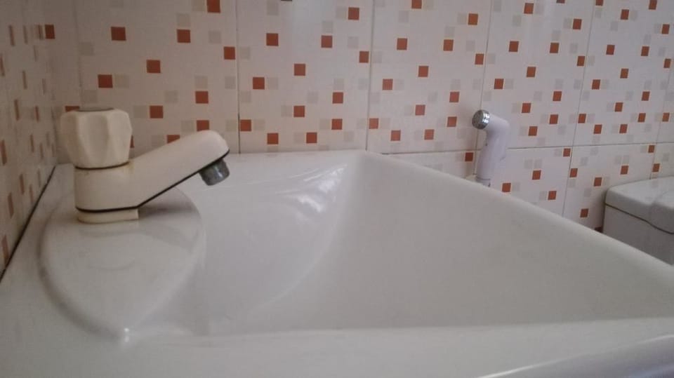 Standard Double Room | Bathroom sink