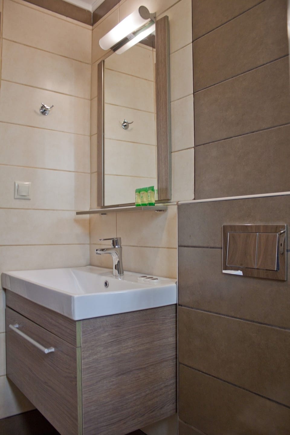 Superior Triple Room, Balcony, City View | In-room safe, blackout drapes, free WiFi, bed sheets