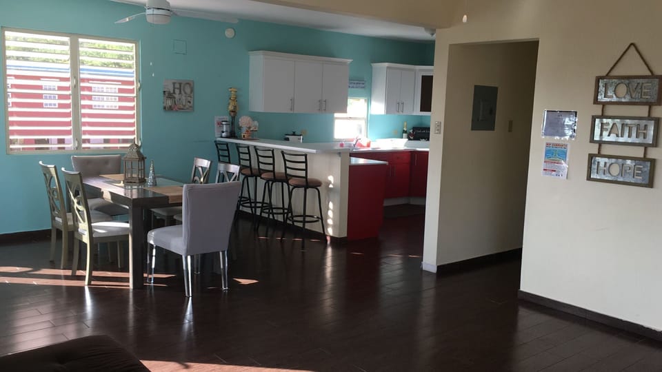 Comfortable and spacious Living Room/Dining Room