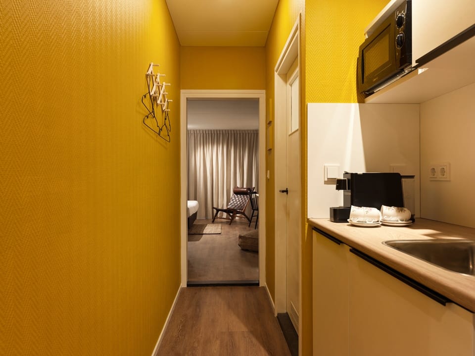 Premium bedding, pillowtop beds, in-room safe, desk