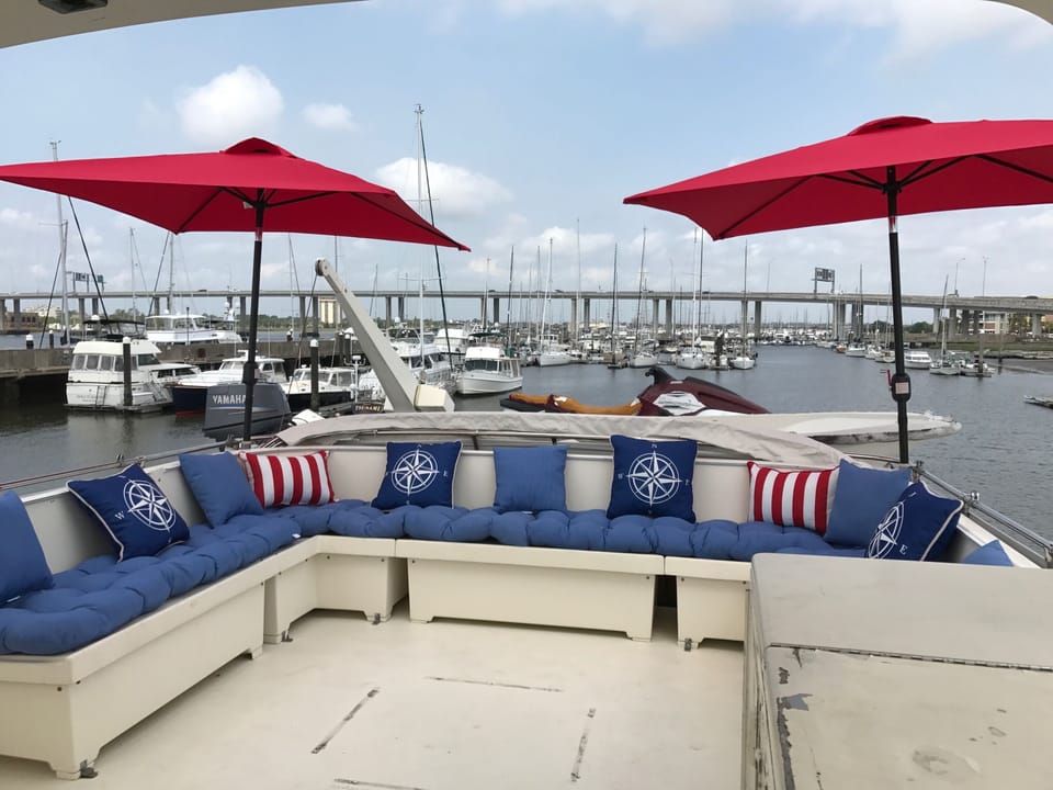 Flybridge seating area