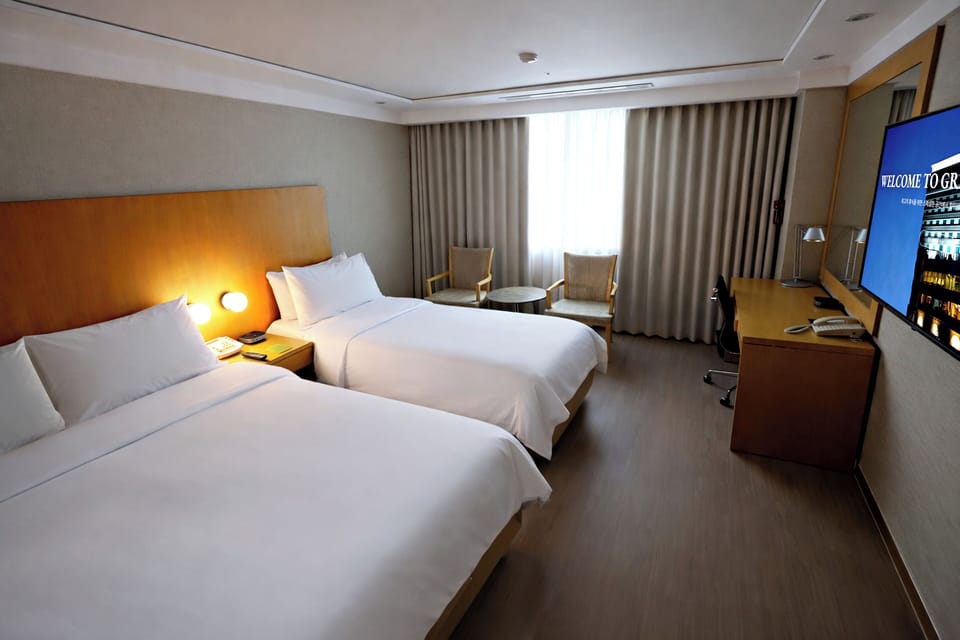 Minibar, in-room safe, desk, blackout drapes