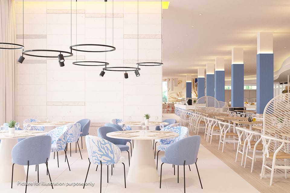 2 restaurants; breakfast, lunch, and dinner served