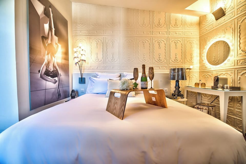 Double Room, Terrace | Premium bedding, minibar, in-room safe, individually decorated