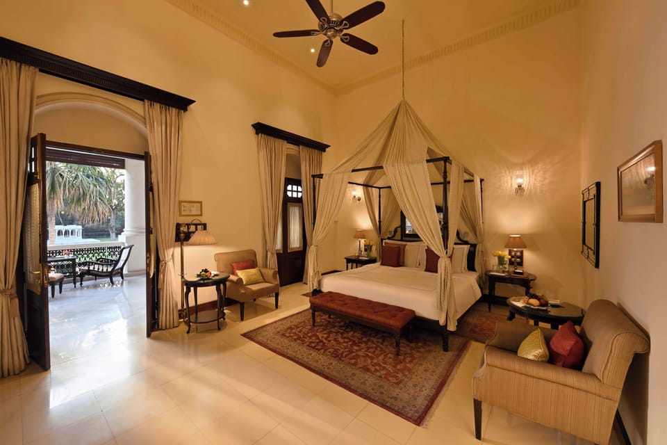 Palace Room, Room, 1 King Bed | Premium bedding, minibar, in-room safe, desk