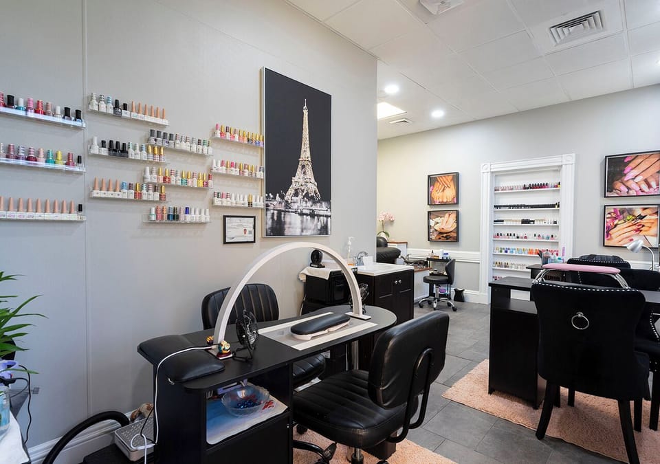Nail salon