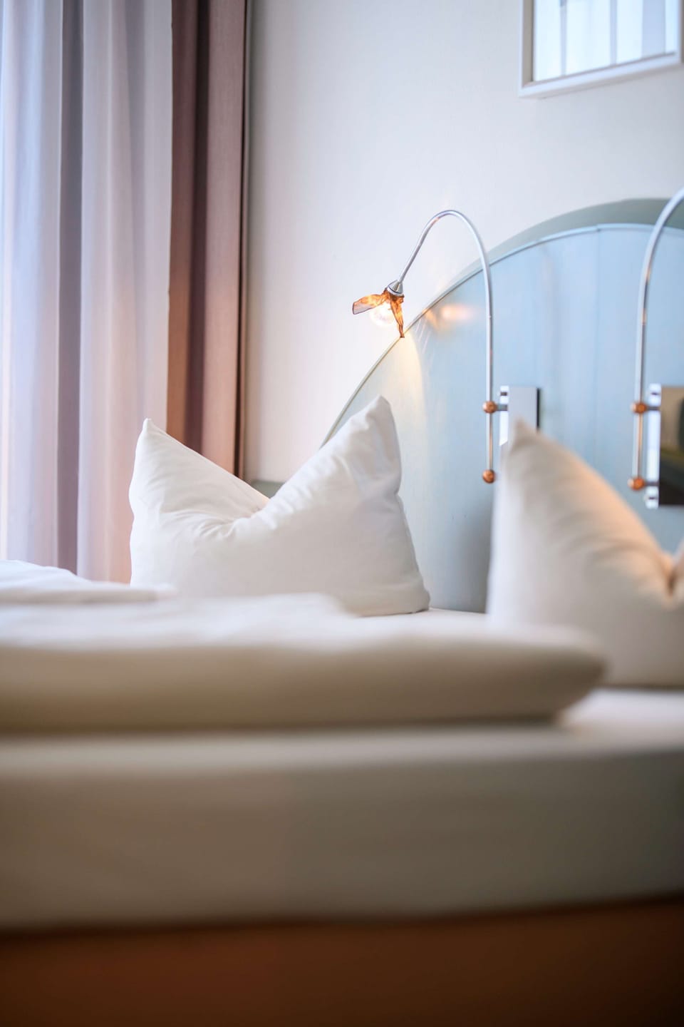 Standard Room, 2 Single Beds | In-room safe, desk, soundproofing, iron/ironing board