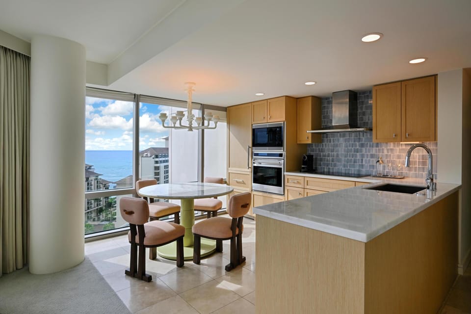 Deluxe Suite, 1 Bedroom, City View (Newly Renovated) | View from room