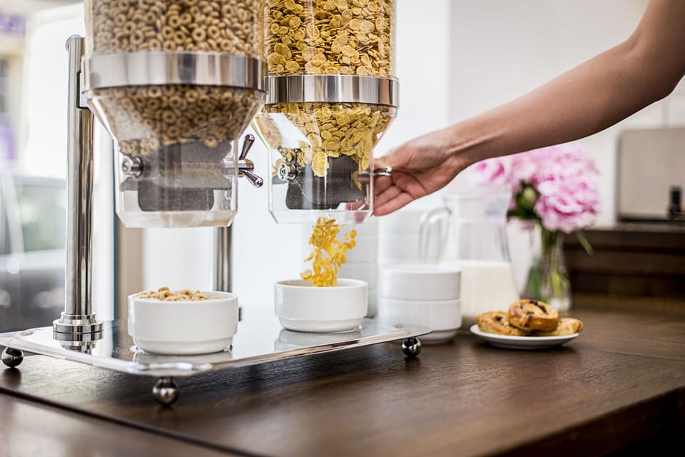 Daily buffet breakfast for a fee