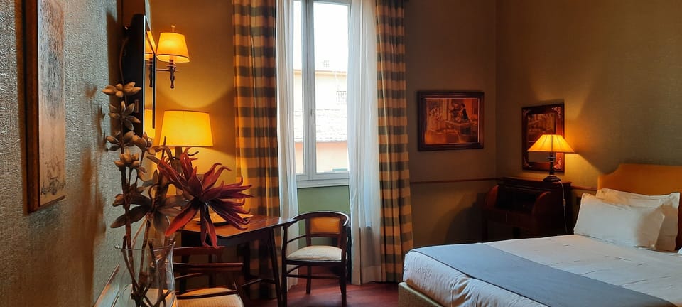 Triple Room | Pillowtop beds, minibar, desk, soundproofing