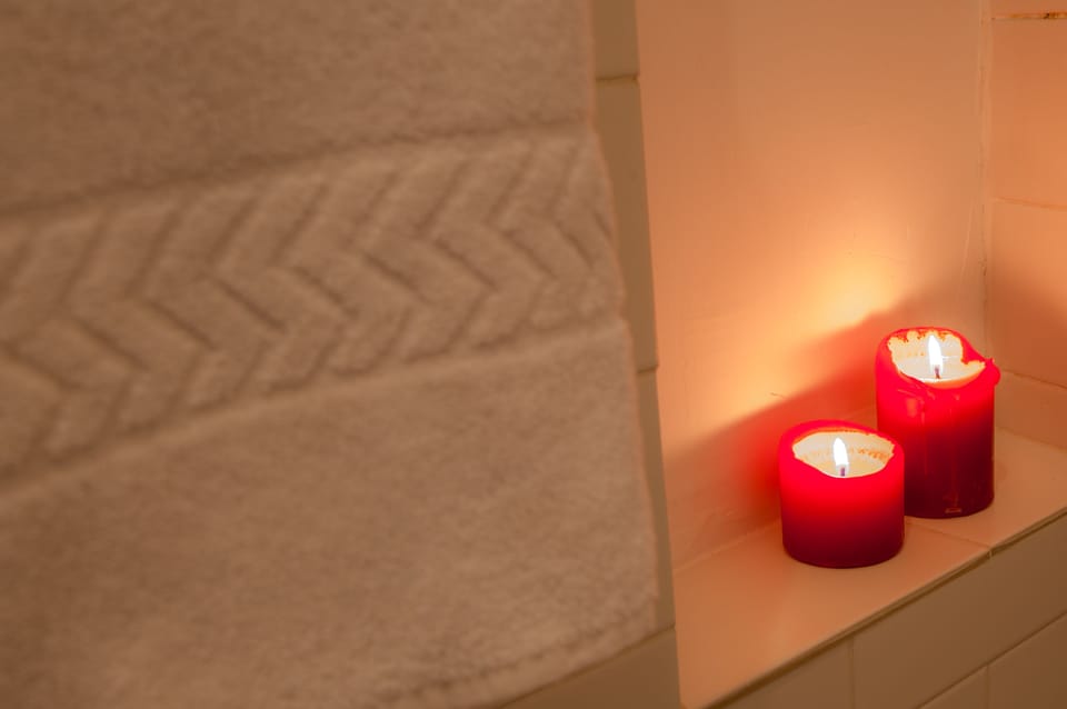 Superior Double or Twin Room | Bathroom | Free toiletries, hair dryer, towels