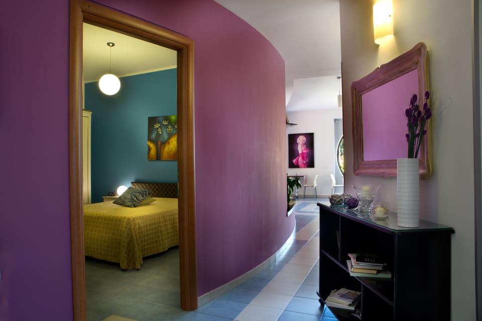Double Room Single Use | Hallway
