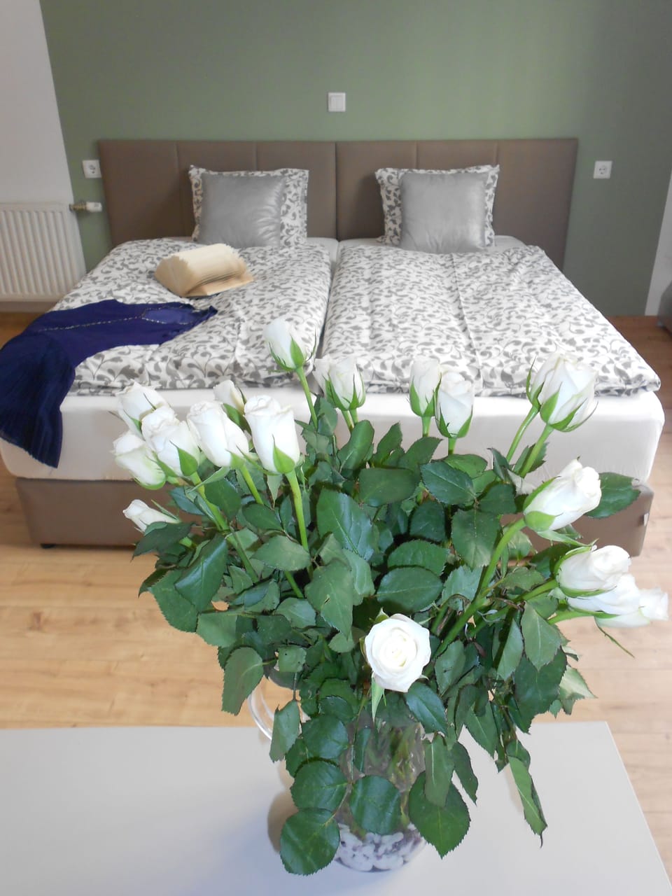 Double Room | Desk, free WiFi, bed sheets