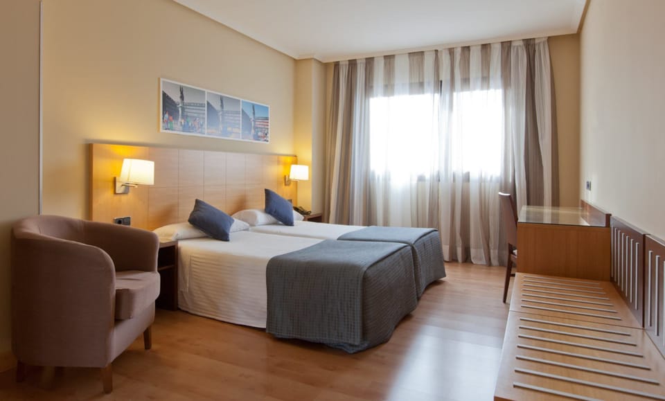 Down comforters, minibar, in-room safe, desk