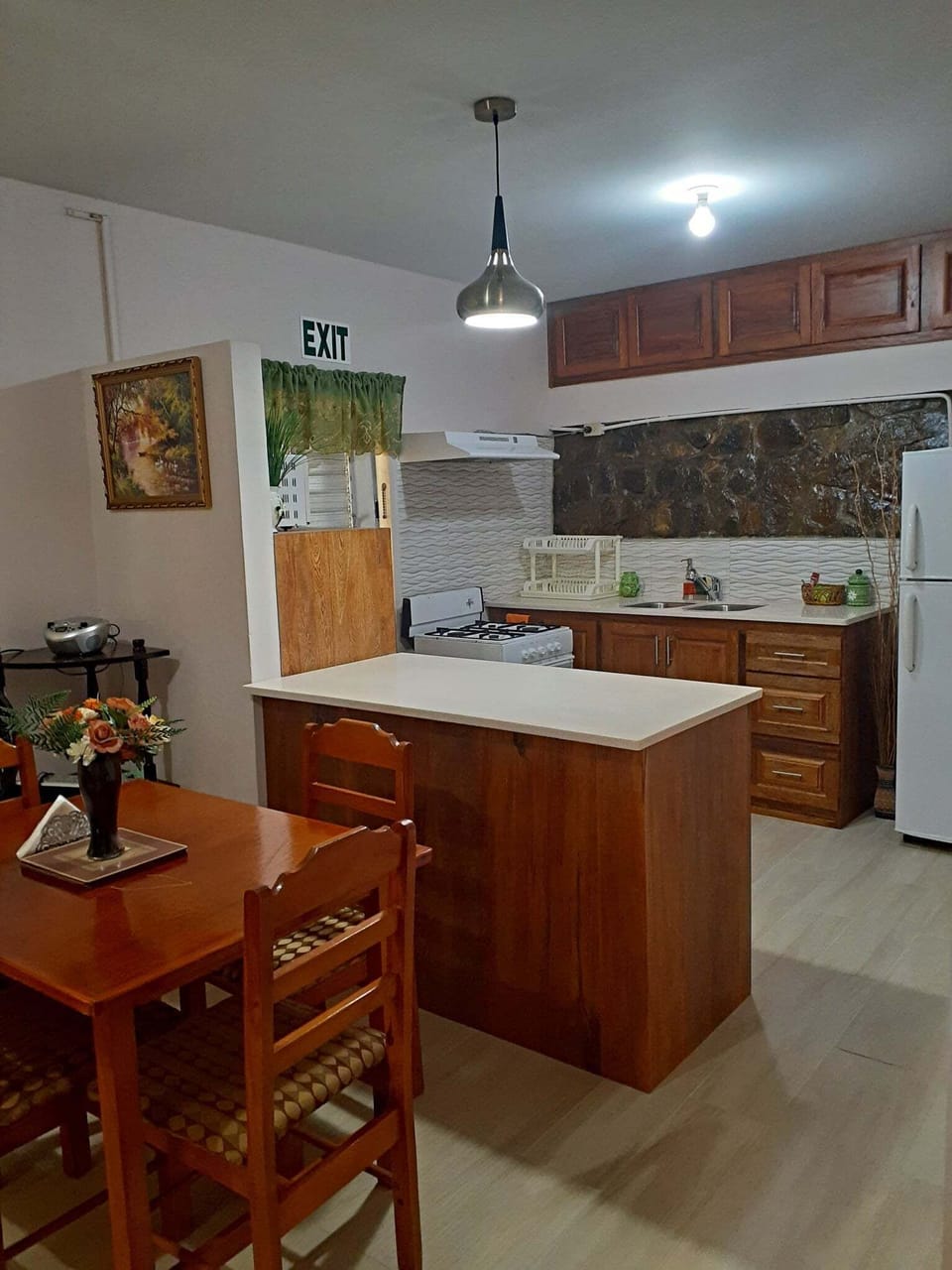 Apartment, 2 Bedrooms | Private kitchen | Fridge, microwave, oven, stovetop