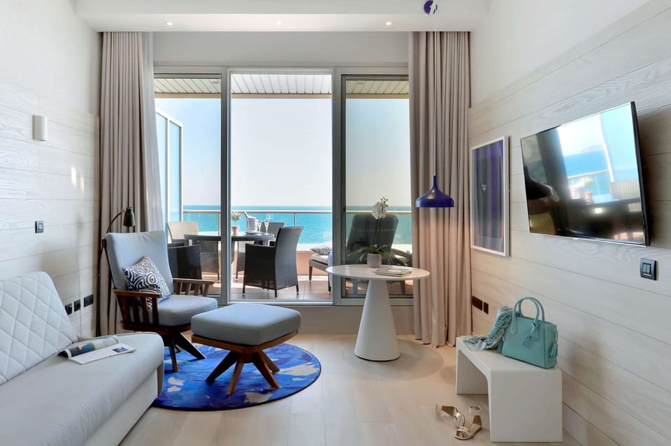 Suite, 1 Bedroom, Terrace, Sea View | In-room safe, desk, laptop workspace, soundproofing