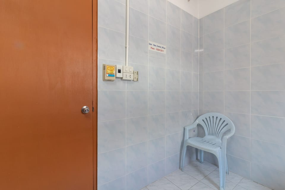 Standard Double Room with Shared Bathroom  | Free WiFi