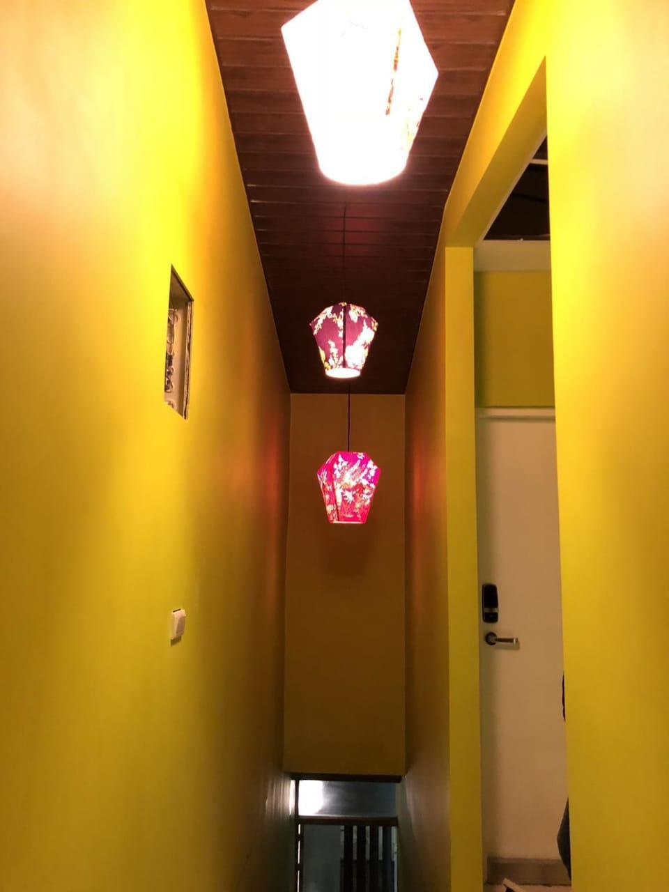 Panoramic Quadruple Room | Bathroom amenities | Shower, rainfall showerhead, free toiletries, hair dryer