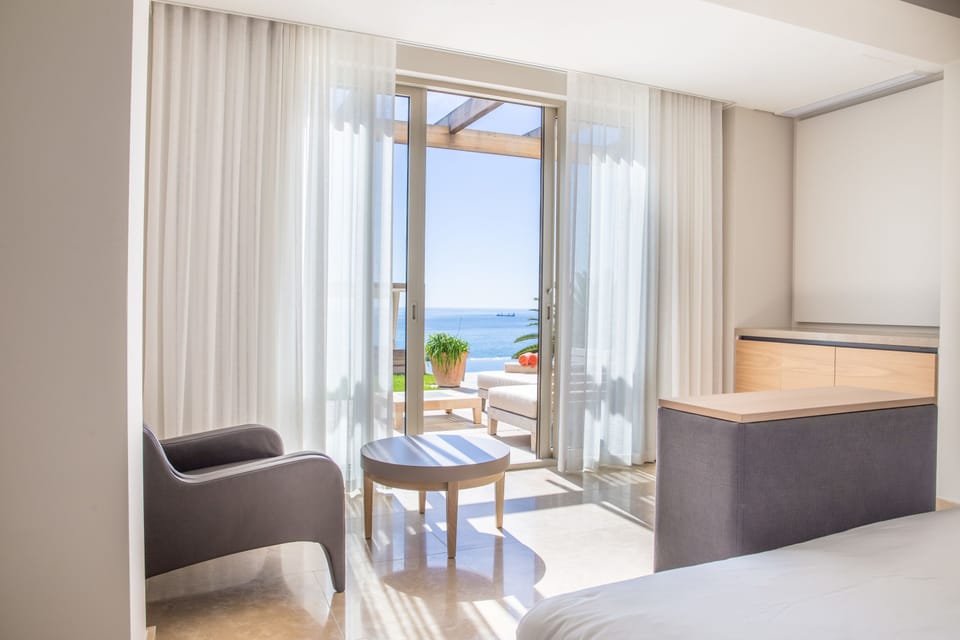 Junior Suite - Sea View | Frette Italian sheets, premium bedding, free minibar, in-room safe