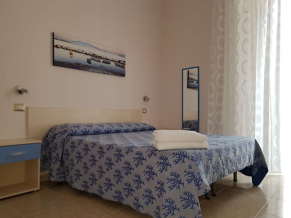 Standard Double or Twin Room, Balcony, City View | 1 bedroom, desk, free WiFi, bed sheets