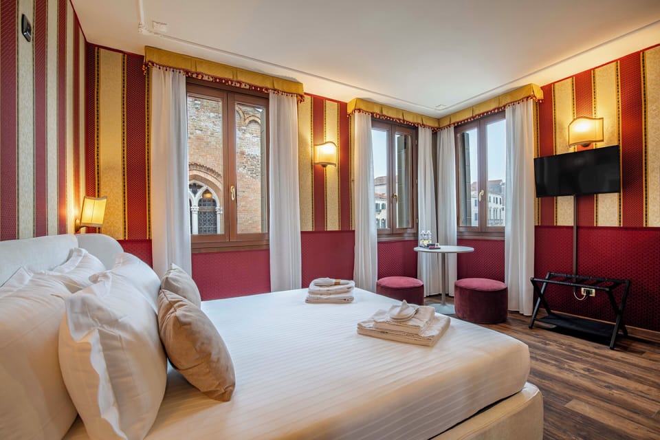 Standard Double Room, 1 Double Bed, Private Bathroom | Premium bedding, soundproofing, cribs/infant beds, free WiFi