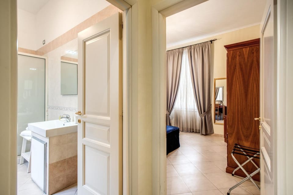 Free minibar items, in-room safe, soundproofing, free cribs/infant beds