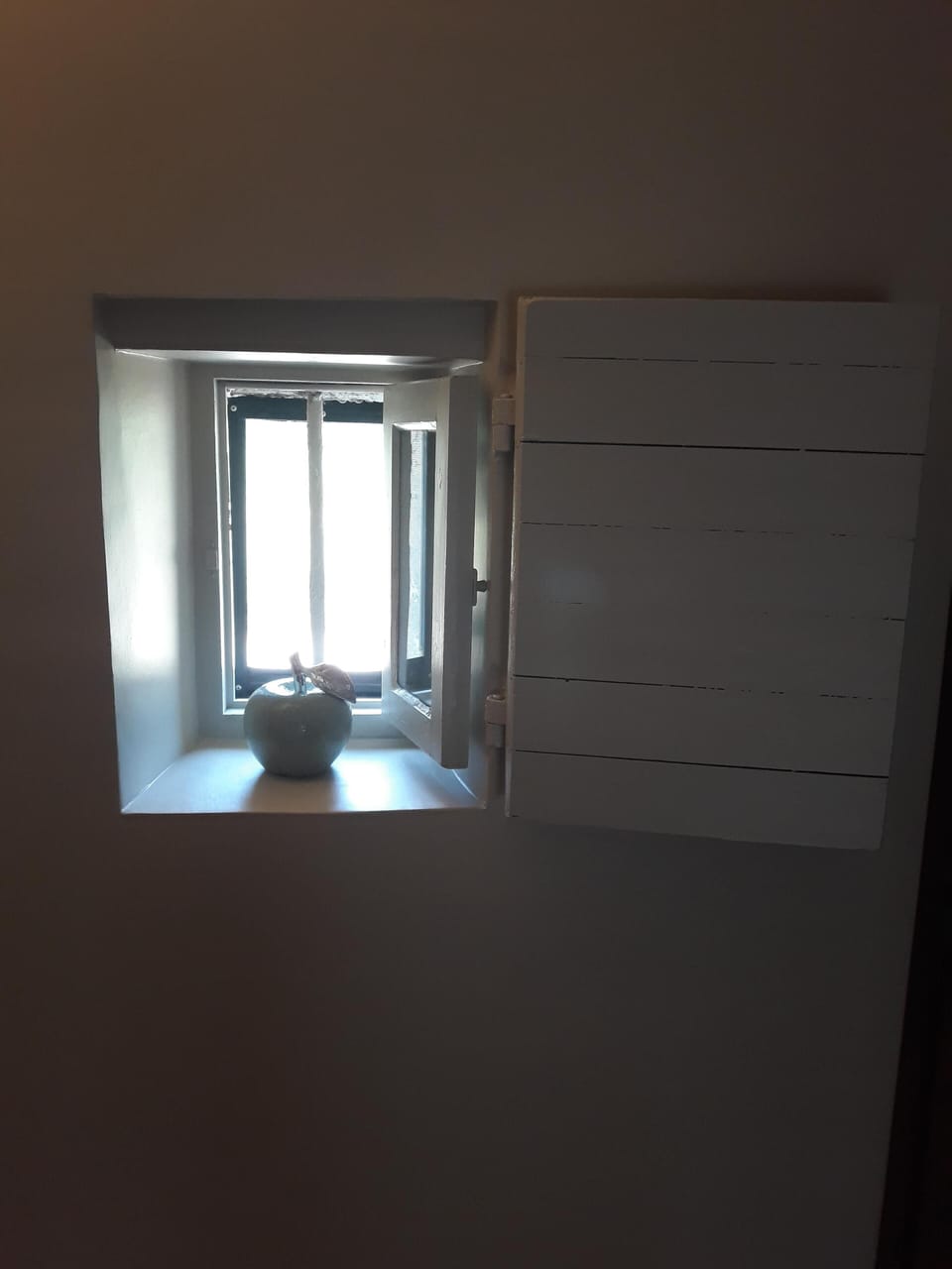 Superior Double Room, Ensuite, Pool View (Chambre OLIVIER) | Individually decorated, individually furnished, soundproofing, free WiFi