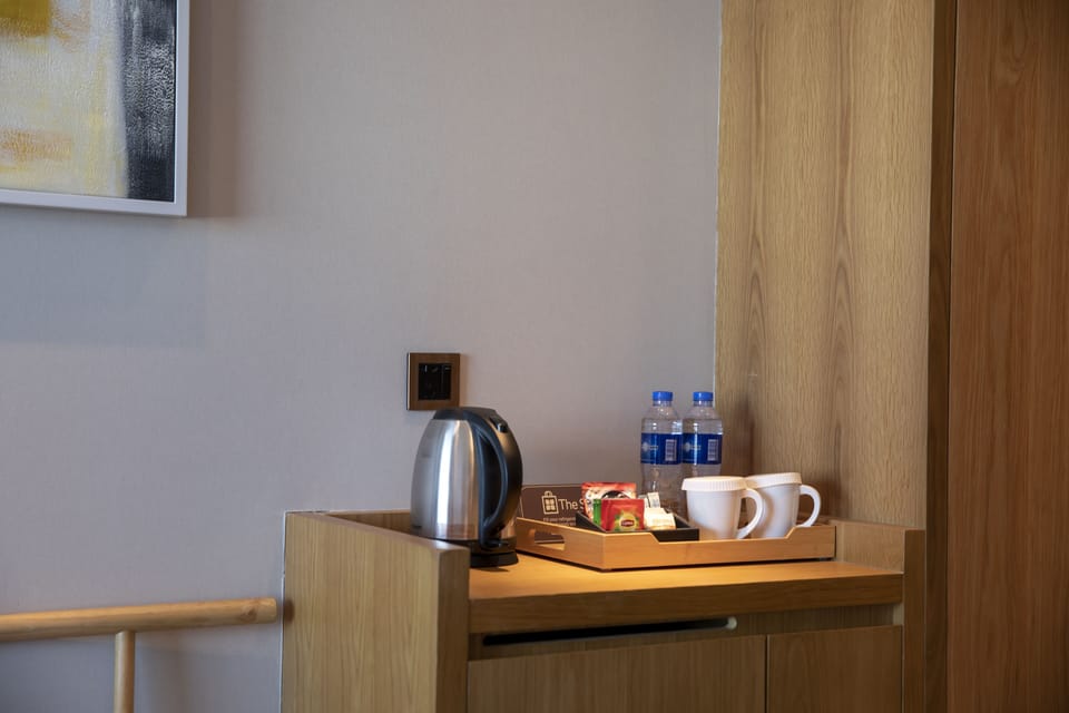 Minibar, in-room safe, desk, laptop workspace