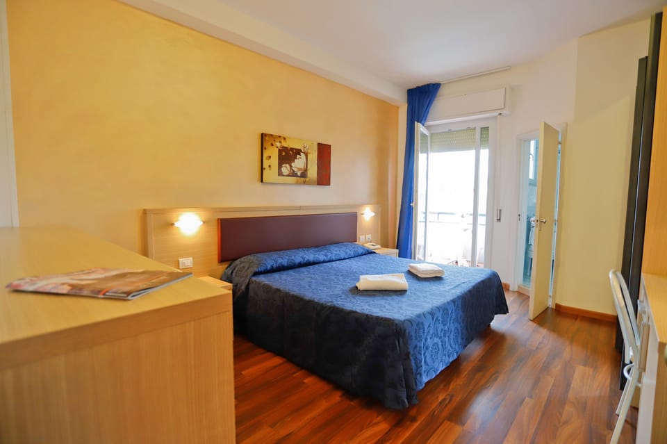 Minibar, in-room safe, desk, rollaway beds