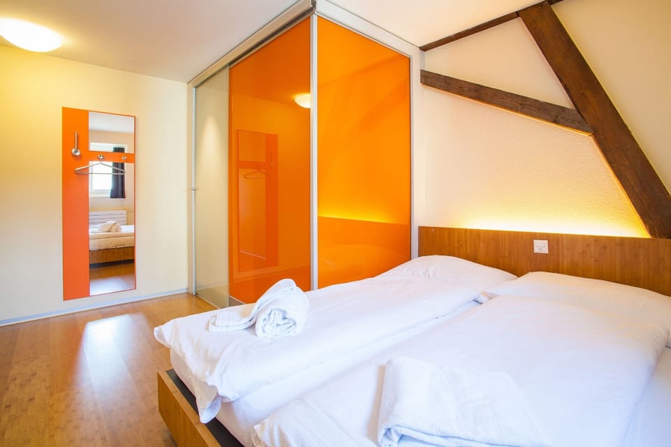 Standard Double Room | Free WiFi, bed sheets