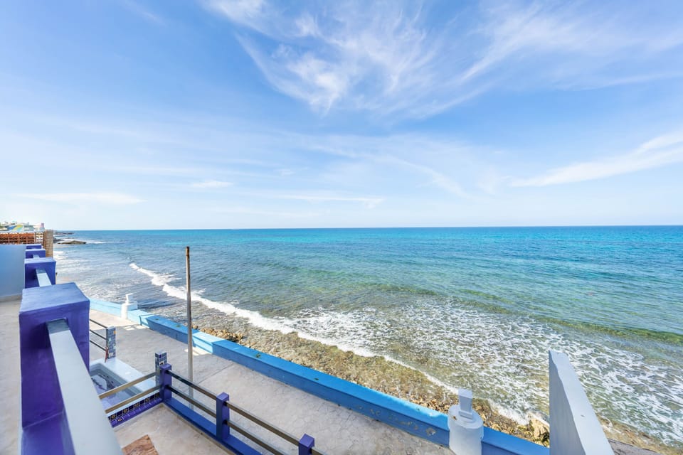 View looking North, Mia Reef on left is on North Beach, short walk down Malecon