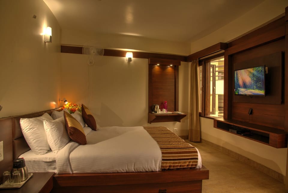 Blackout drapes, free WiFi, bed sheets