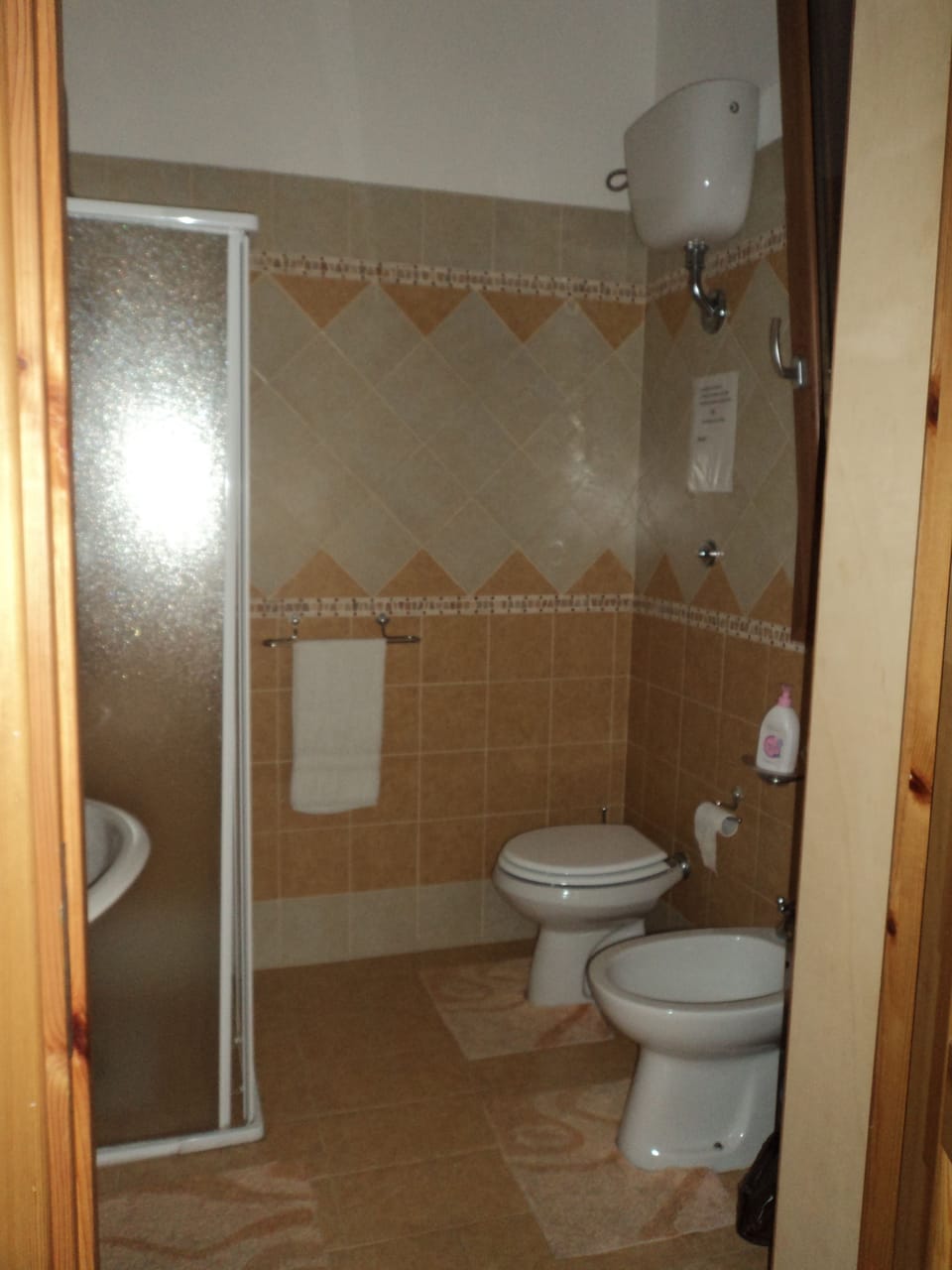 Double Room | Bathroom | Shower