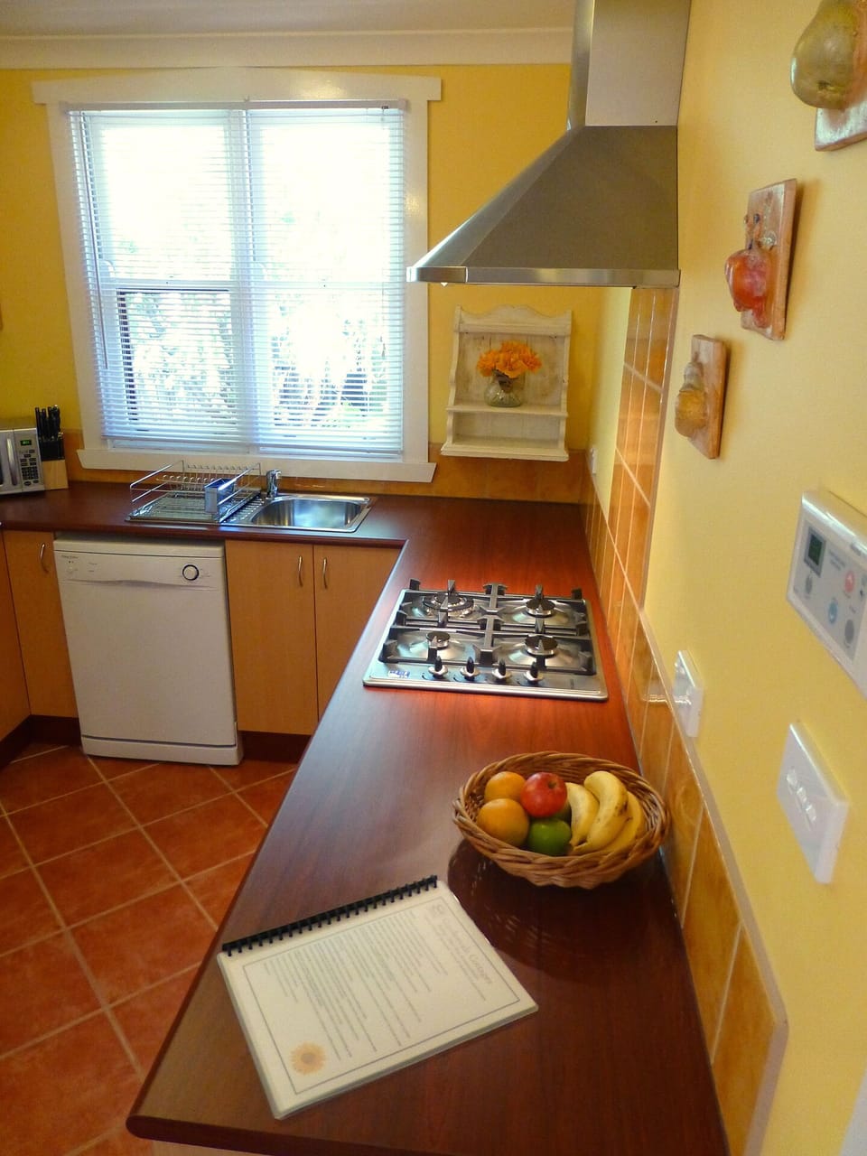 Spacious and well equipped Kitchen. Oven cooktop and microwave etc
