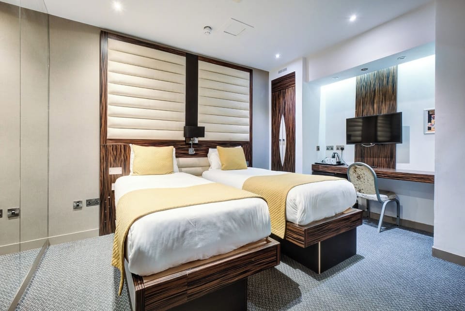 Twin Room Without Window | Egyptian cotton sheets, premium bedding, in-room safe