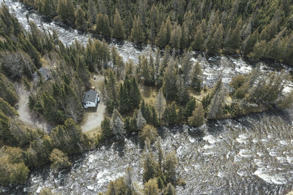 Comfort Chalet, 1 Bedroom | Select Comfort beds, blackout drapes, soundproofing, iron/ironing board