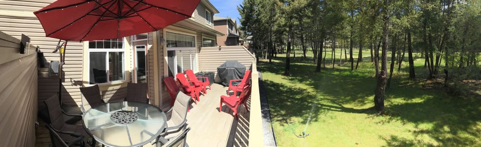 Seating for 11, solar powered deck lights, 11 ft umbrella with LED lights, bbq