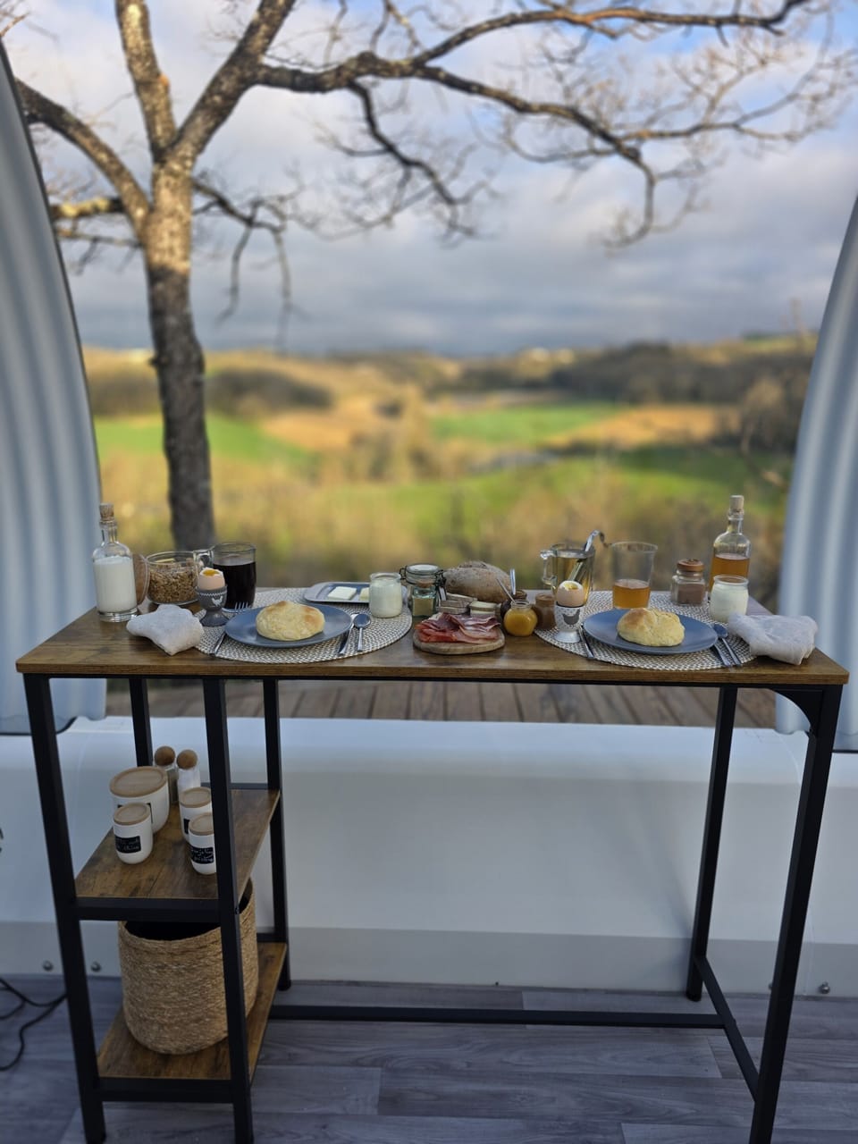 Exclusive House, Courtyard View (qualité tourisme) | Breakfast meal