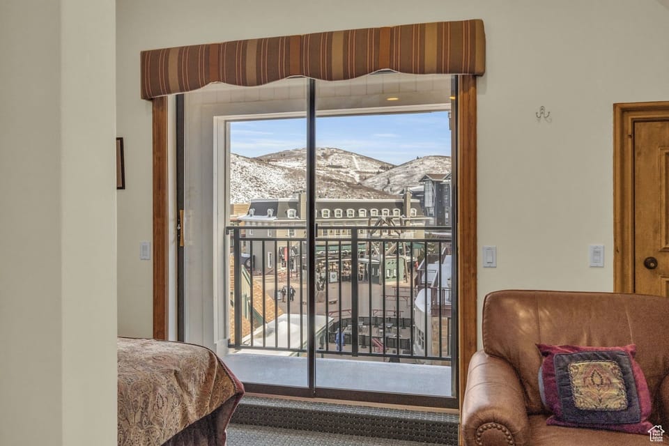 Upper Loft area covered balcony.