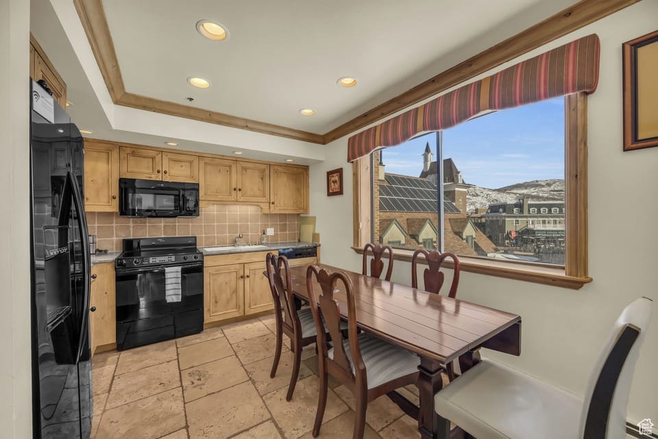 View of the kitchen and the dining table view of the Plaza