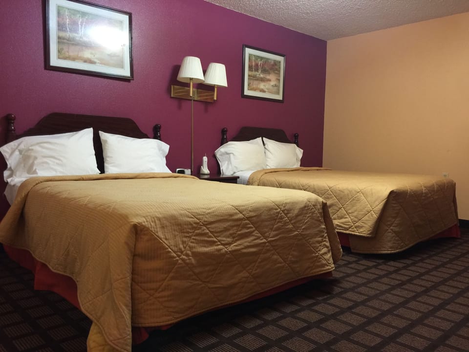 Standard Room, 2 Double Beds, Smoking | Desk, iron/ironing board, cribs/infant beds, rollaway beds