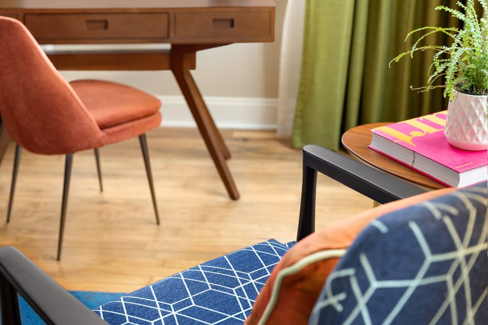 Premium bedding, pillowtop beds, desk, laptop workspace