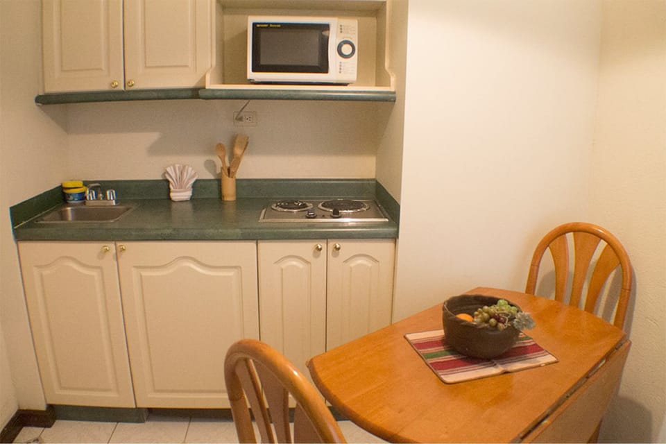Private kitchenette