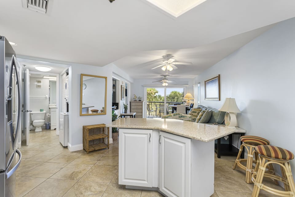 Open Concept, Fully Stocked Kitchen with Island
