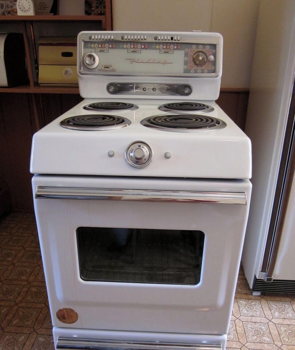 1953 Findlay Electric Stove