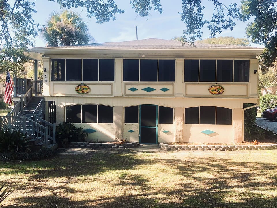 Front view of home from E Ashley AVE..