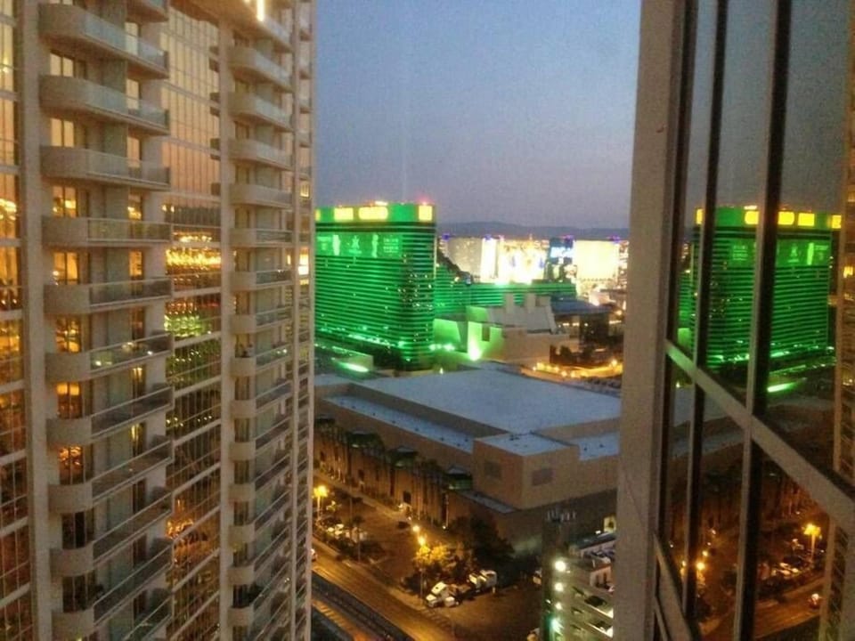 MGM VIEW Balcont