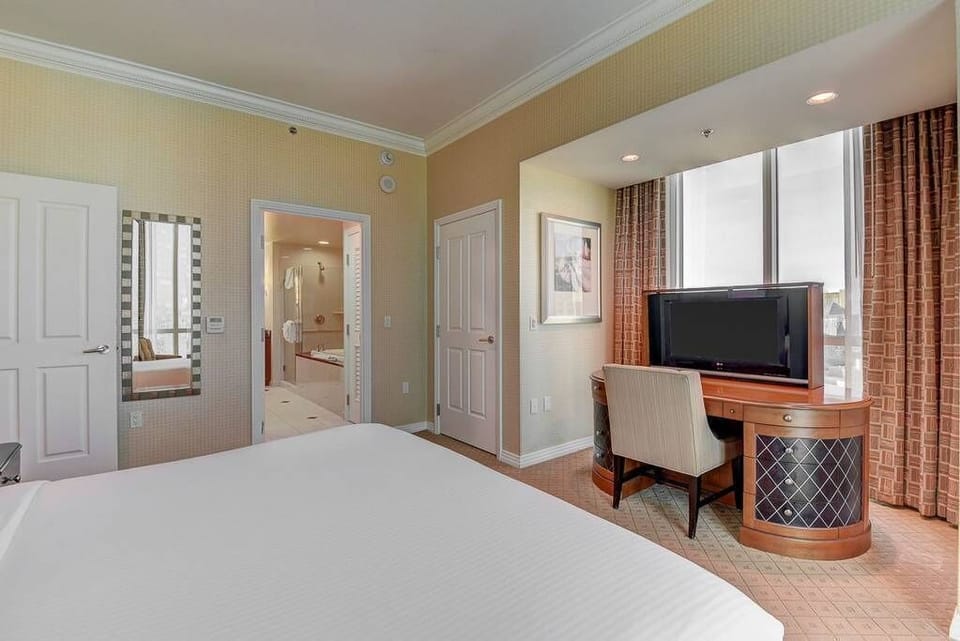 MGM Bedroom (1)