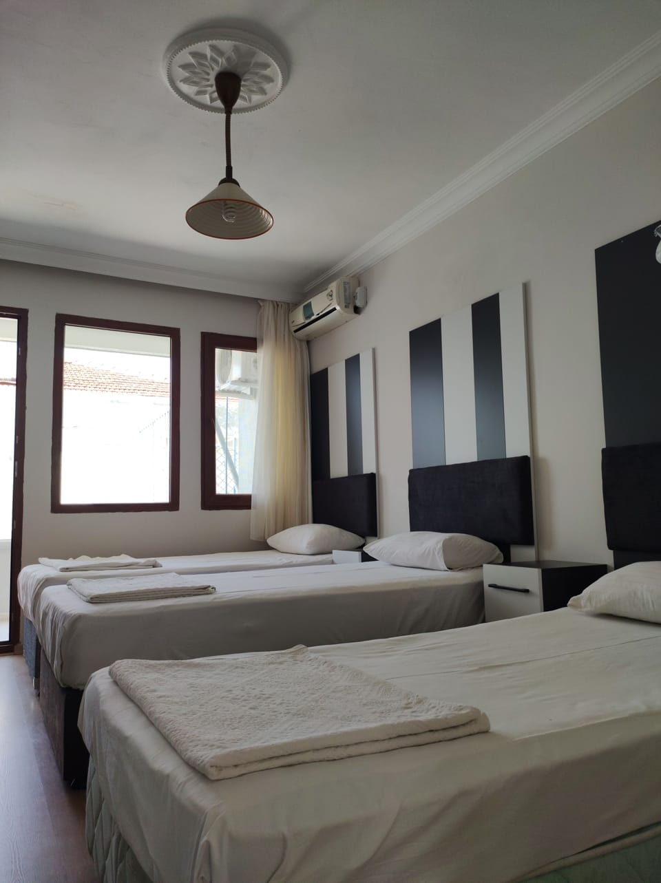 Standard Double or Twin Room, 1 Bedroom | Minibar, soundproofing, iron/ironing board, free WiFi